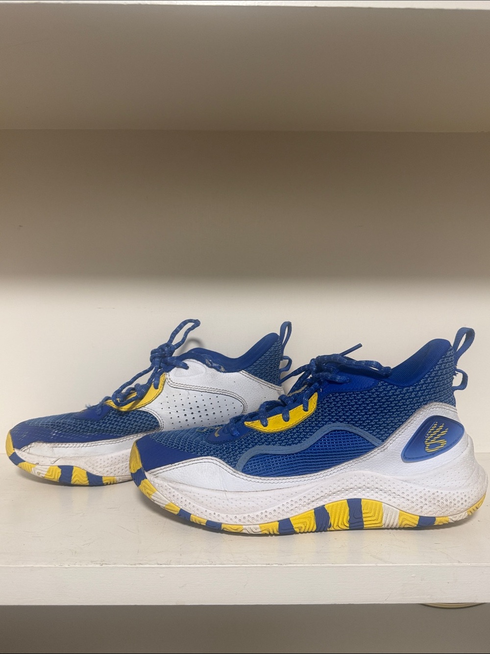 Under Armour Stefan Curry Basketball Sneakers